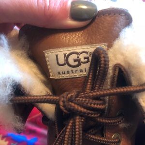 Size 8 Women’s Ugg waterproof boot